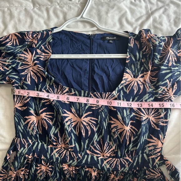 Madewell Ruffle Sleeve Oasis Floral Midi Dress - Picture 8 of 9